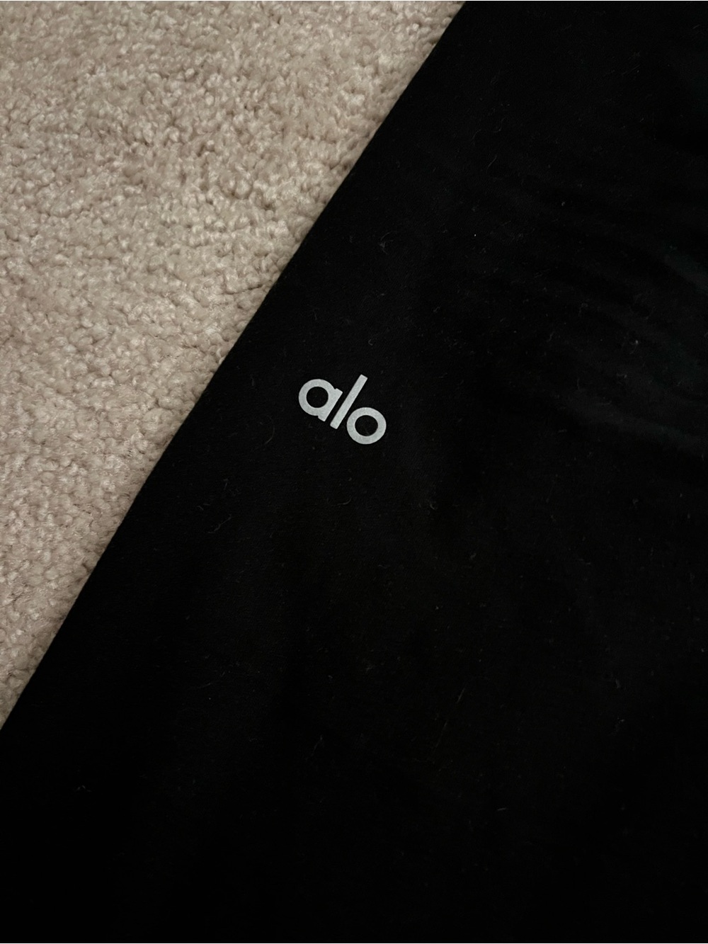ALO Alosoft 7/8 Black High-Rise Legging - Picture 5 of 6